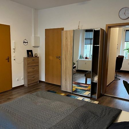 Karli'S Plaetzchen Apartment Гера Екстериор снимка